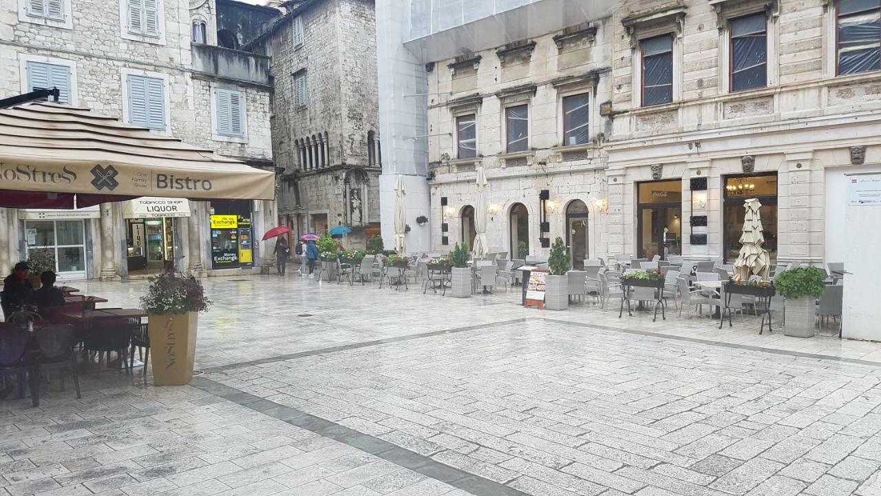 Ciprianis City Center Split Bagian luar foto